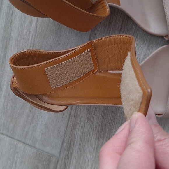 Chloe velcro ankle strap wedge sandals - Picture 11 of 16